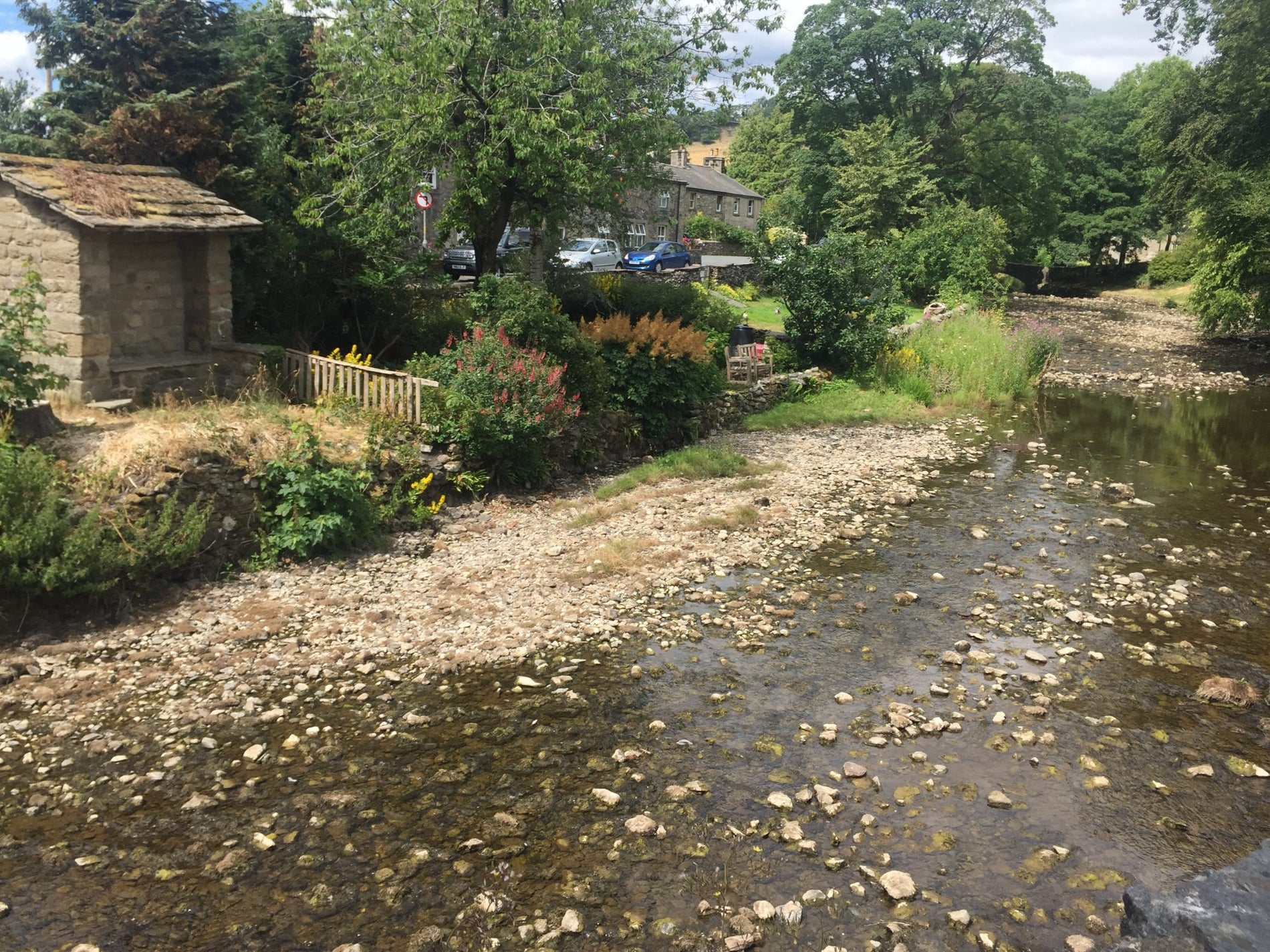 Clapham village stream