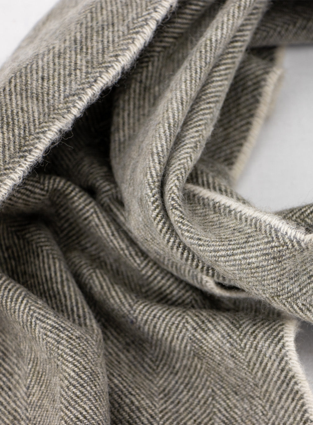 Scottish 100% Cashmere Wide Scarf Herringbone Pattern